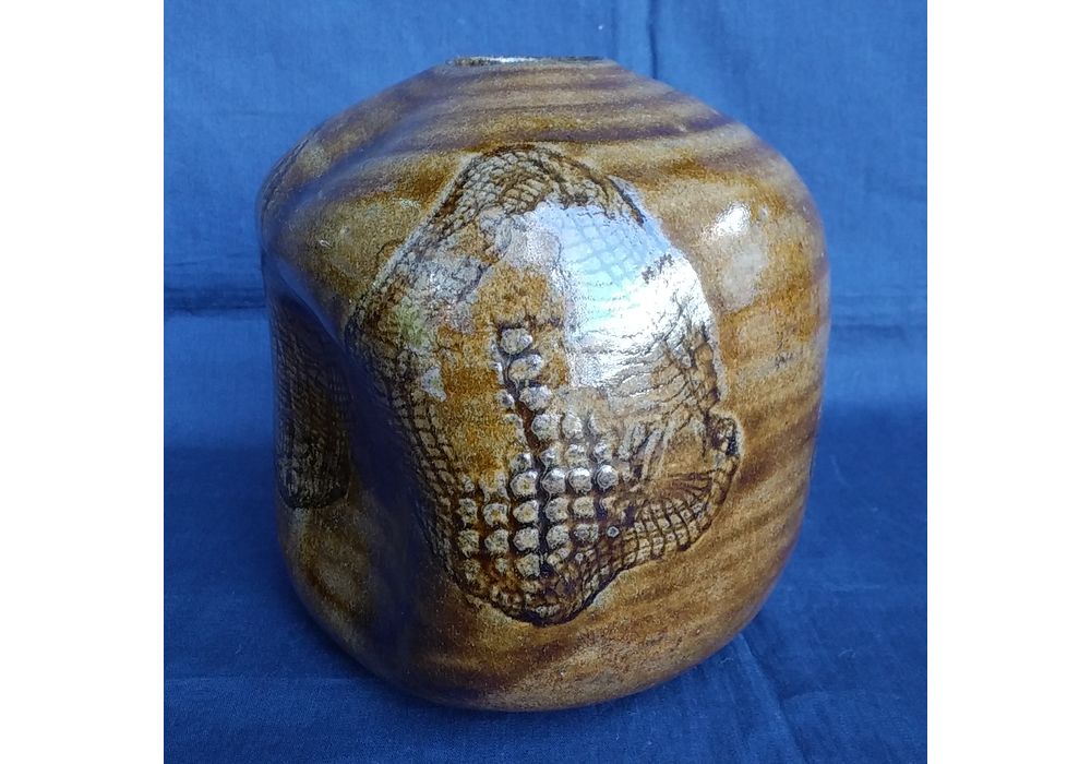 大樋年朗(十代大樋長佐衛門)　大樋釉布目掛花入