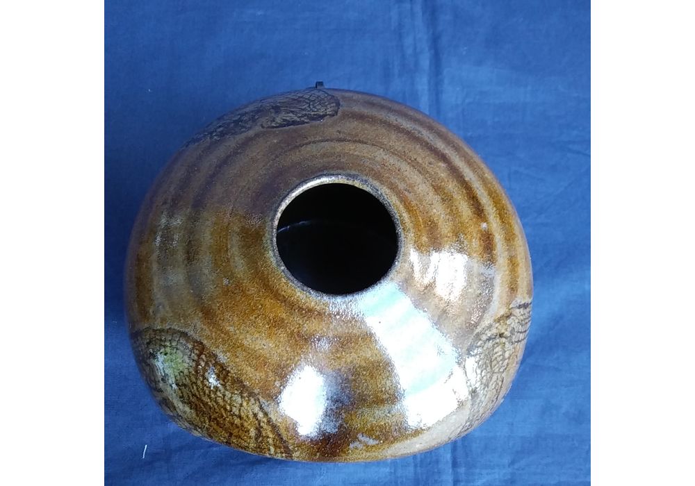 大樋年朗(十代大樋長佐衛門)　大樋釉布目掛花入