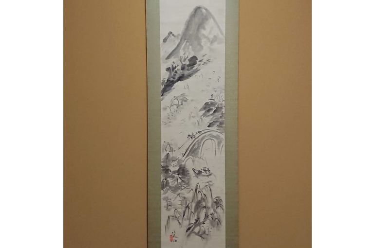 福岡久留米の古美術観古堂は、冨田溪仙の掛軸や古美術品を買取致します。