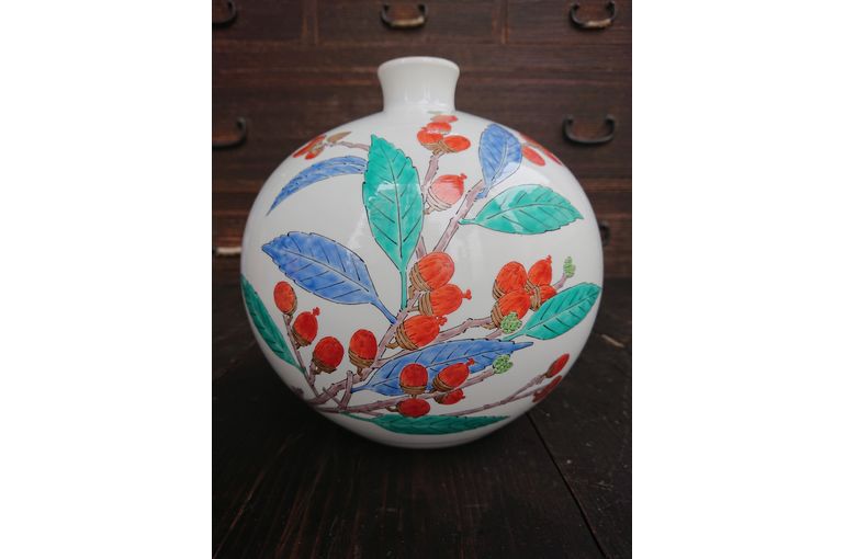 花瓶　濁手　13代　酒井田柿右衛門 花瓶 濁手 13代 酒井田柿右衛門