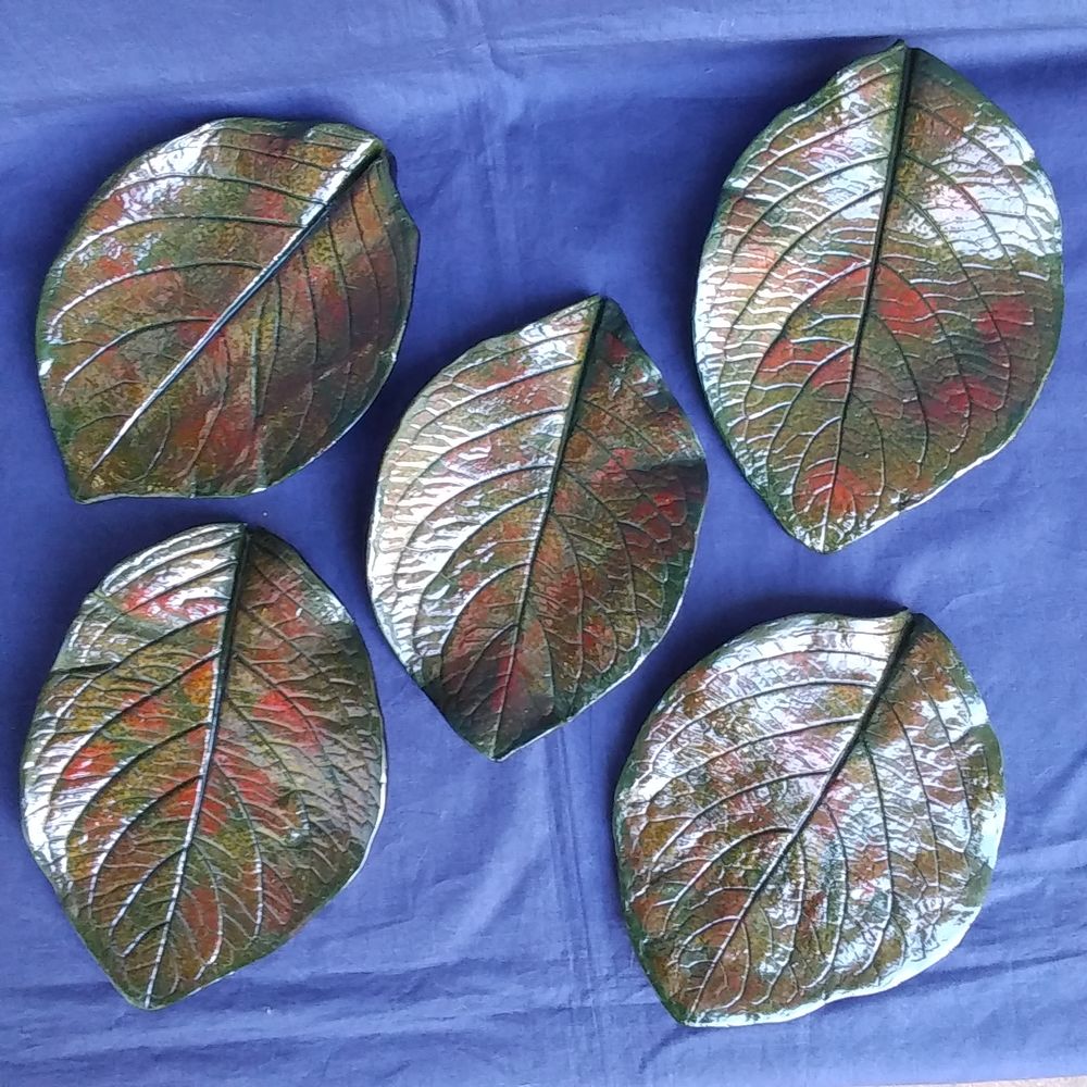 輪島塗　本乾漆　木葉形　銘々皿　5客
